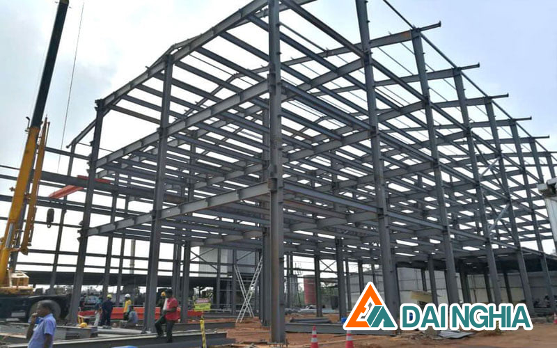 Nhà xưởng 200m2 nhiều tầng