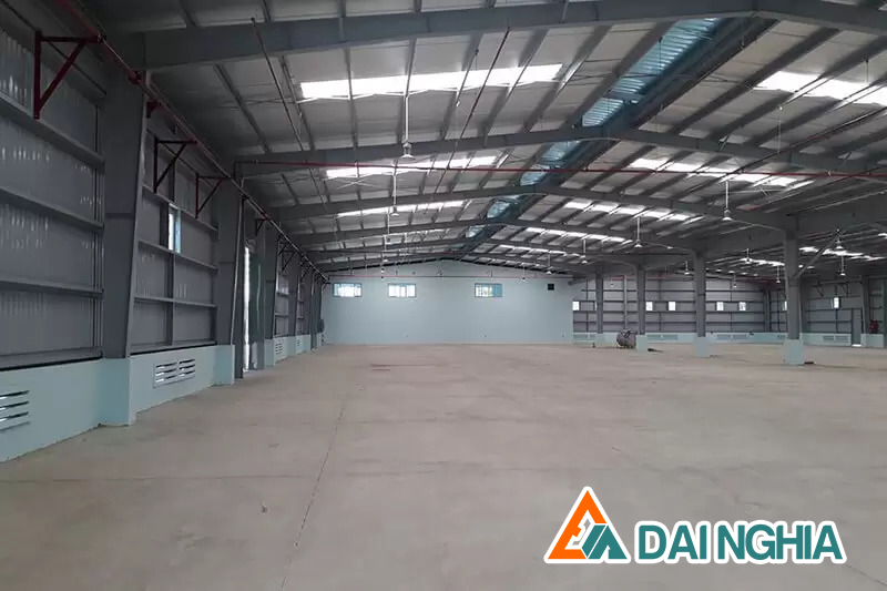 Nhà xưởng tiền chế 200m2 cấp 4